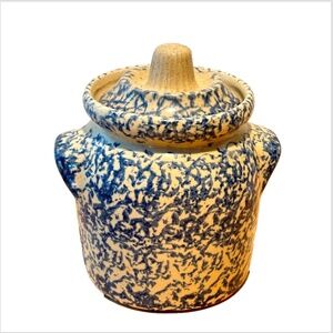 Robinson Ransbottom Roseville OH Blue Spongeware 1 Qt Canister Jar w/ Lid Crock